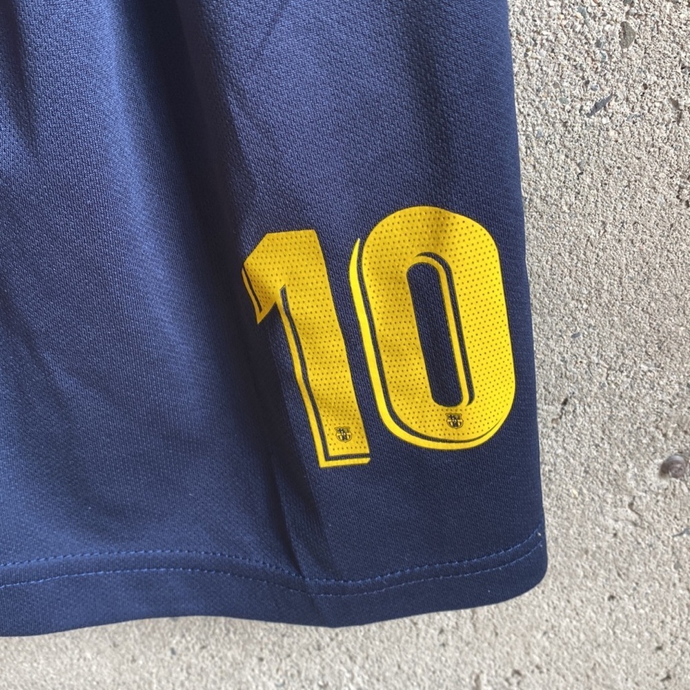 👻 soccer jersey Kids Replica Kit/Costume - Picture 7 of 9